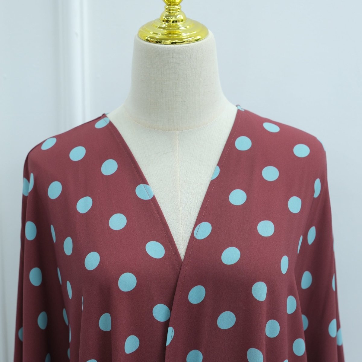 2-Piece Polka Dot Print Open Abaya Set(MOA316)