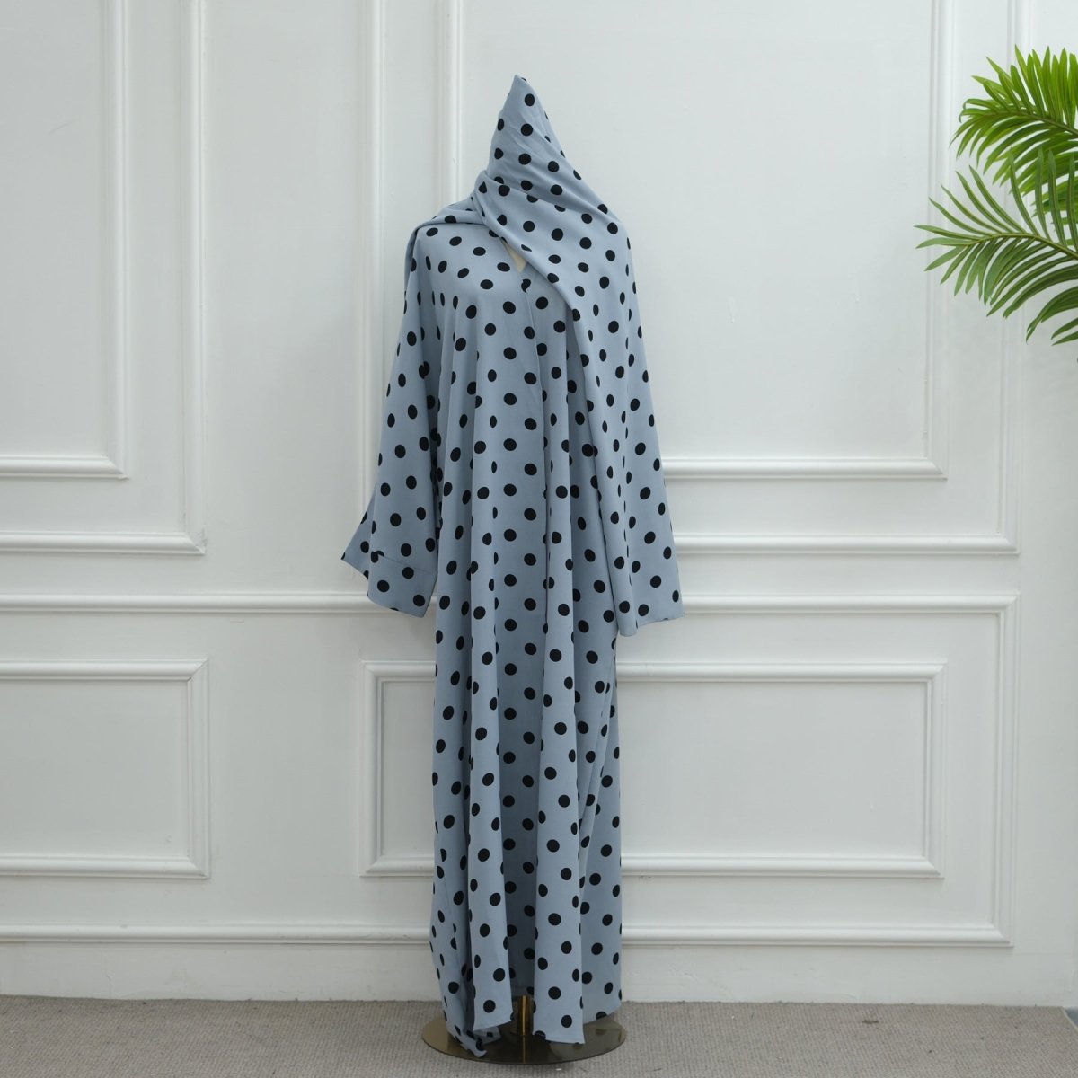 2-Piece Polka Dot Print Open Abaya Set(MOA316)