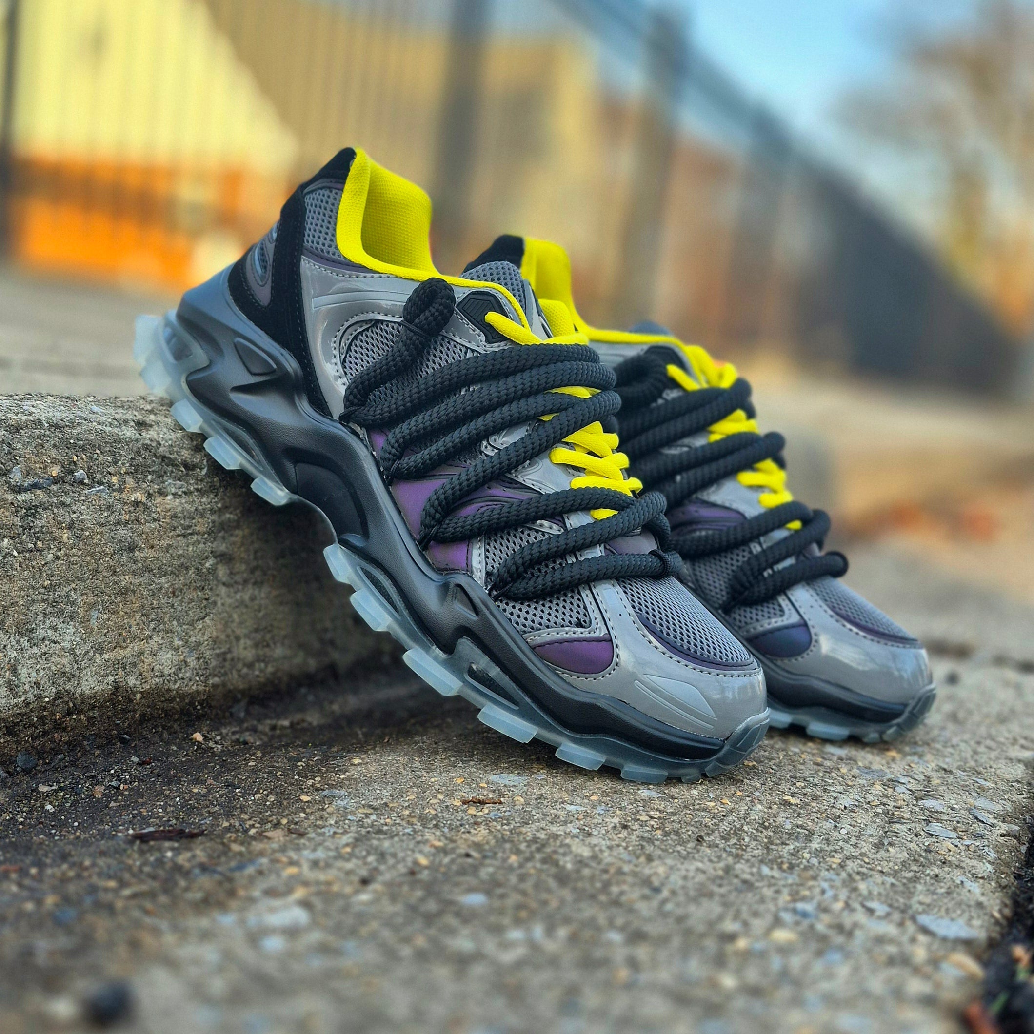 Enzo - ICON V2  "Shadow"