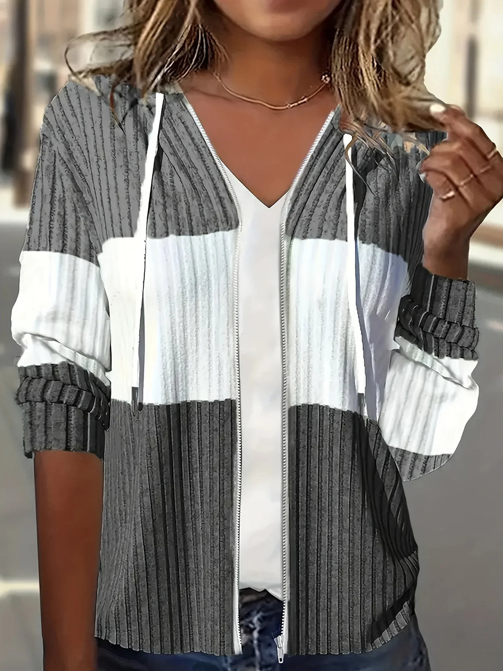Women's Casual Color Block Hoodie Drawstring Zipper Jacket Streetwear Style with Pockets