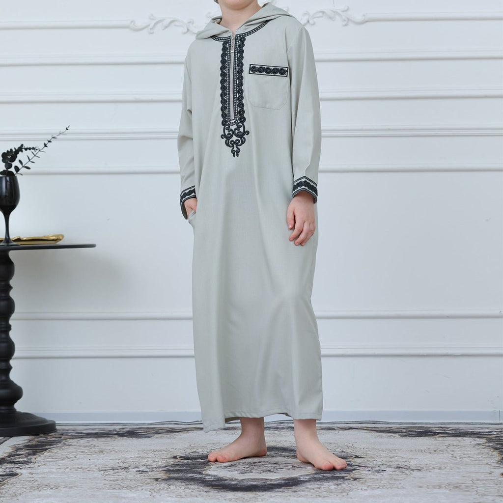 Boys' Hooded Embroidered Thobe with Pockets(MKB030)