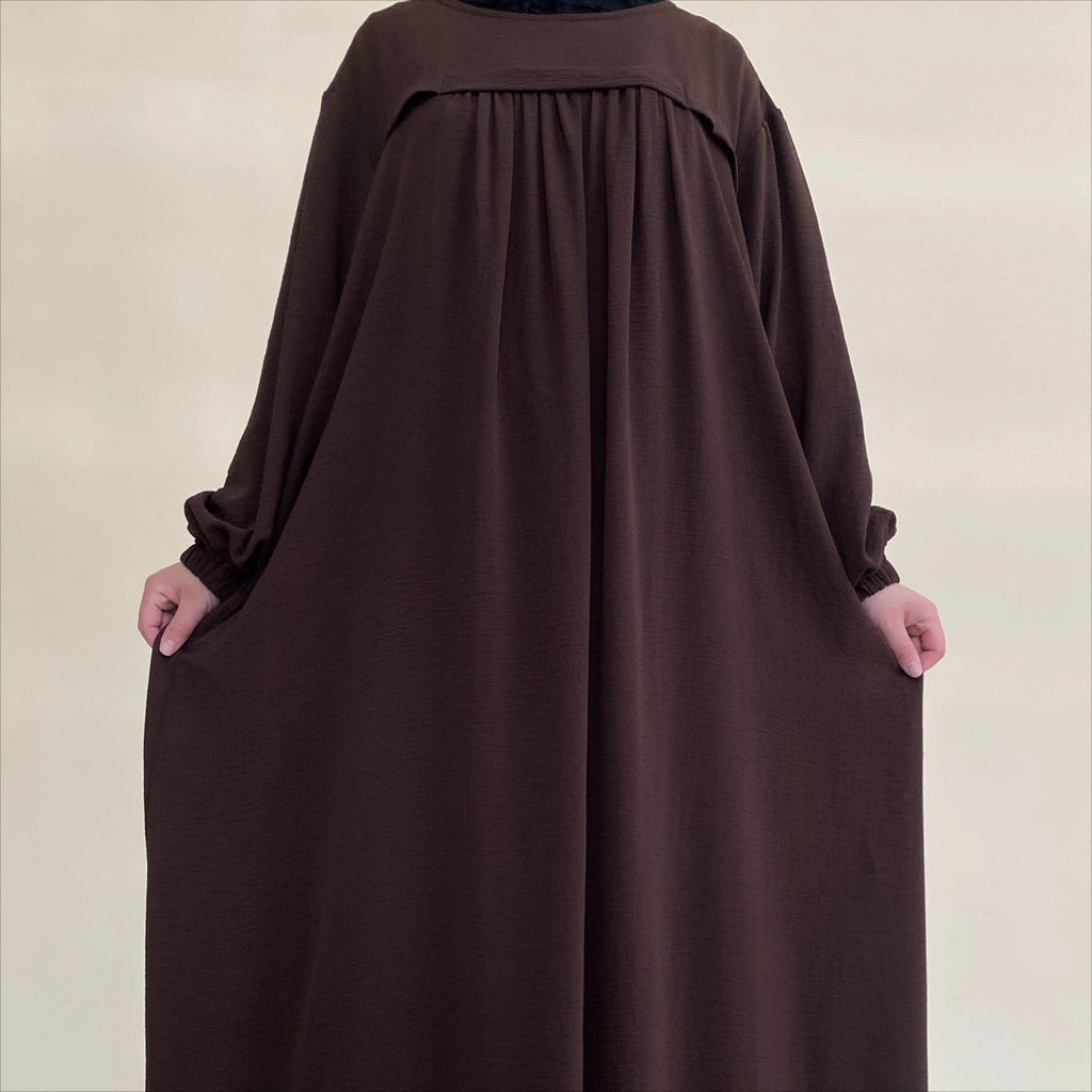 Crepe Abaya with Secure Pockets for Umrah VIP Exclusive Access (MAVIP386)