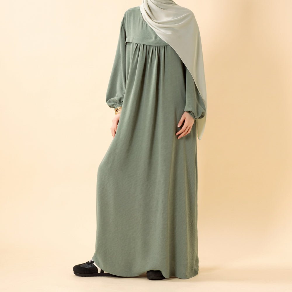 Crepe Abaya with Secure Pockets for Umrah (MA386)