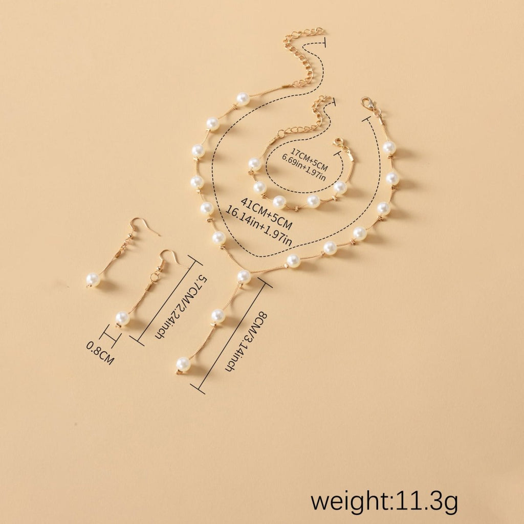 Elegance Pearl Earrings & Necklace Ensemble (MAC313)