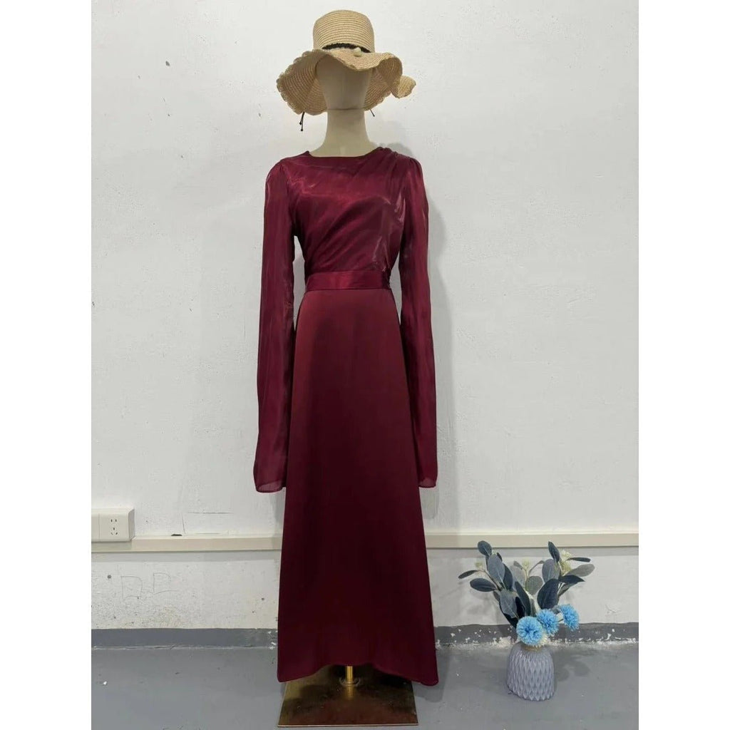 Elegant Summer Satin Slim Dress with Glass Yarn Pendulum Sleeves (MA161)