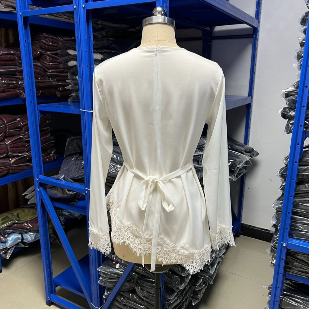 Lace Trim Asymmetric Hem Top(MS389)
