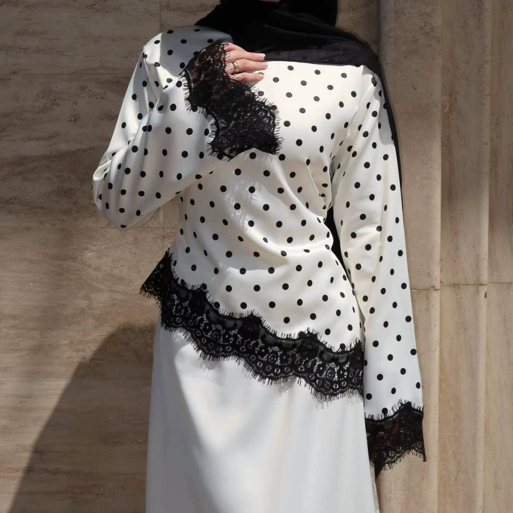 Lace Trim Contrast Panel Satin Top(MS407)