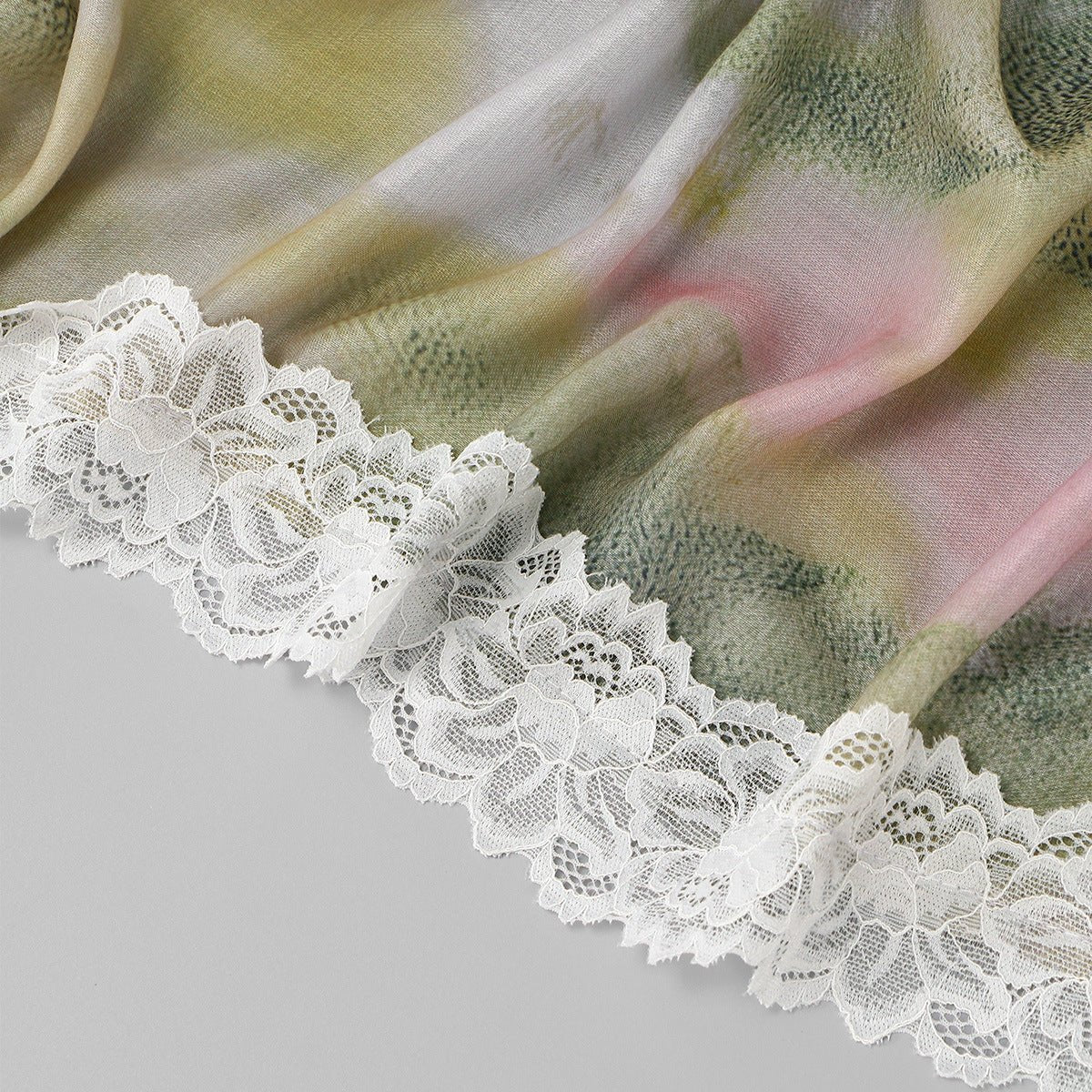 Lace Trim Print Hijab Shawl(MH231)