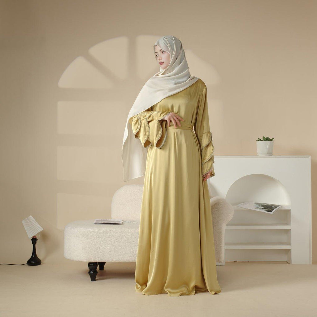 3-Layer Diamond Ruffle Sleeve Abaya With Pockets (MA040)