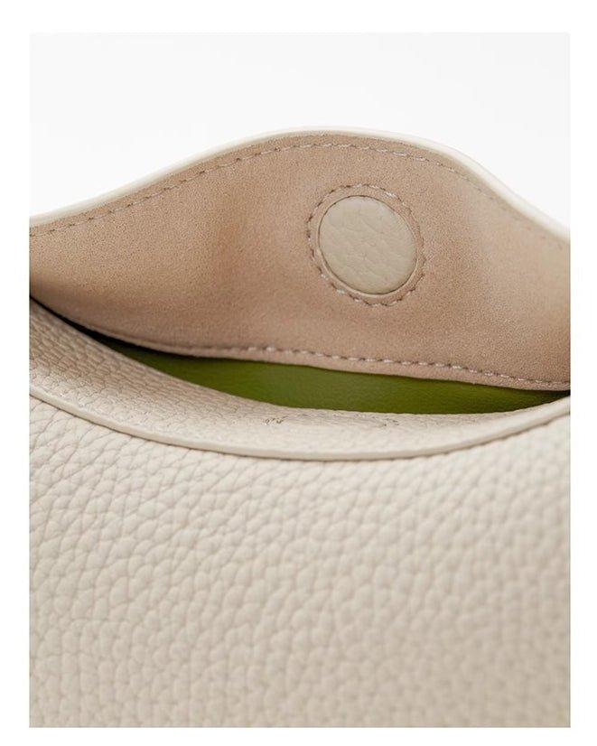 Fashionable And Changeable Cowhide Moon Bag (MAC069)