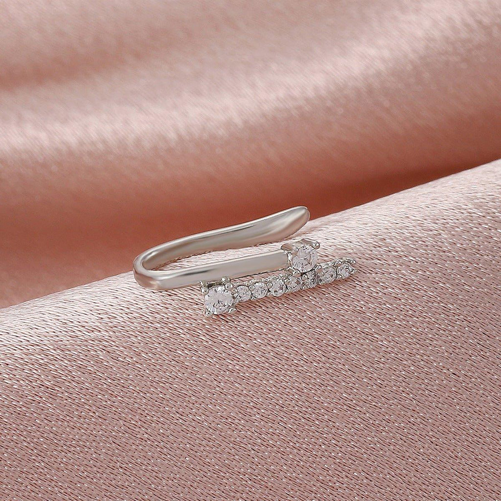 MAC134  Non-Puncture T-Shape Micropaved Zirconia Nose Ring