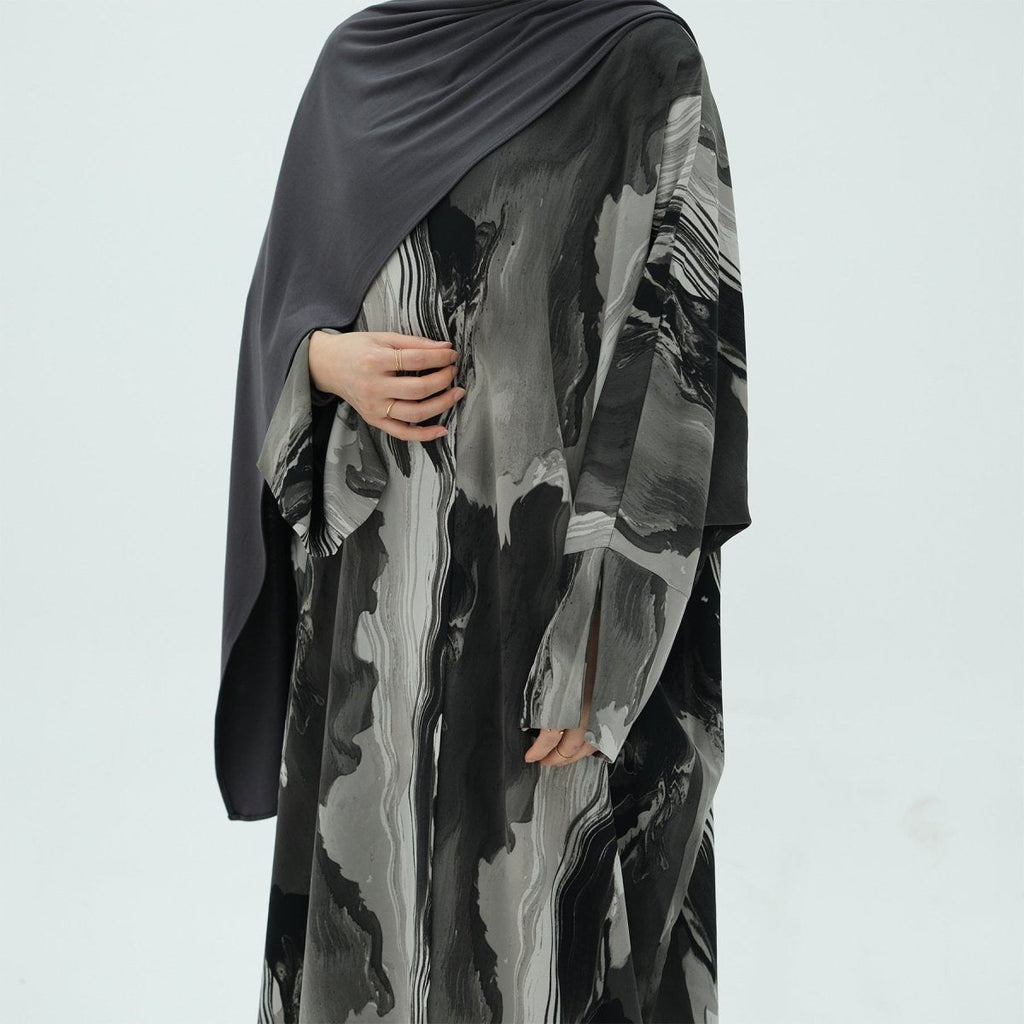 Modest Islamic Fashion Artistic Floral Geometric Designs Elegant Printed Cardigan Abaya (MOA154)