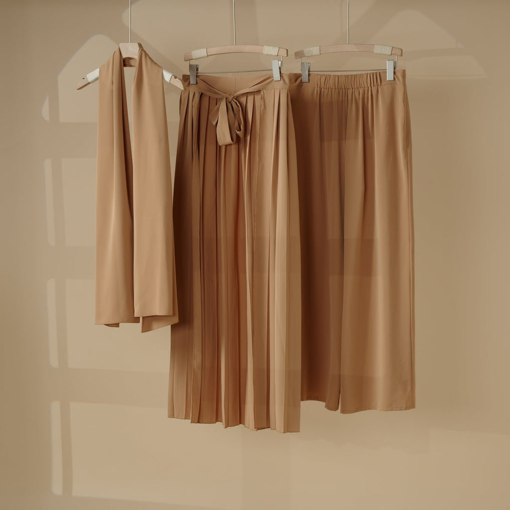 Pleated Overskirt, Wide-Cut Pants & Matching Hijab Set (MS025)