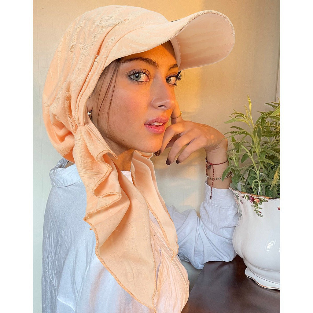 Women's Multi-Color Fashion Baseball Cap – Frayed Edge Boho Beanie with Feather Detail（MH113）